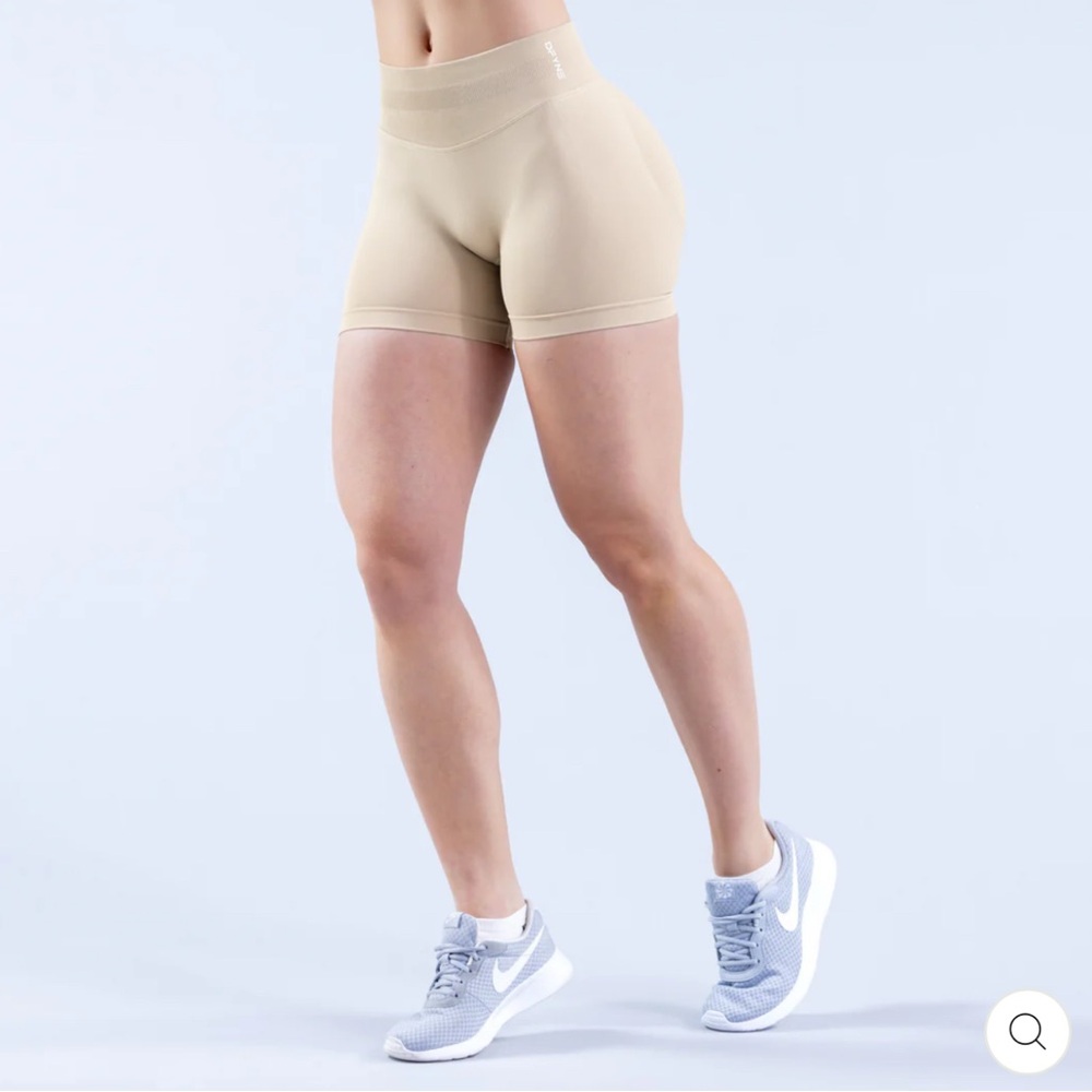 DFYNE Dynamic Shorts 4.5